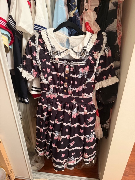 The Unbranded Brand Dresses & Skirts - Kawaii Jirai Kei Navy Floral Lace-Trim Midi Dress with White Peter Pan Collar